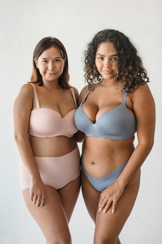 Célébrer ses courbes : 5 ensembles lingerie grande taille à adopter 